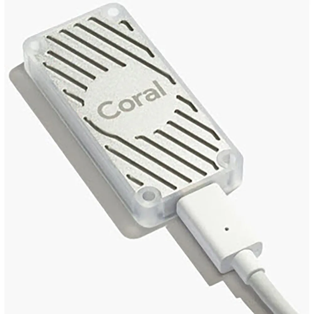 Google Coral USB Accelerator 题图