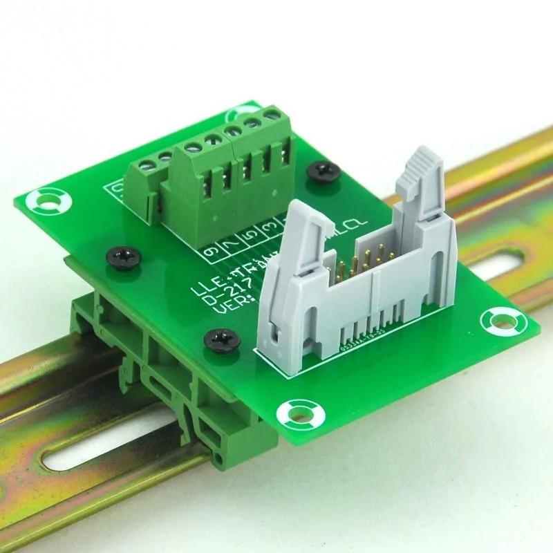 35 mm DIN 导轨 PCB 卡座 题图