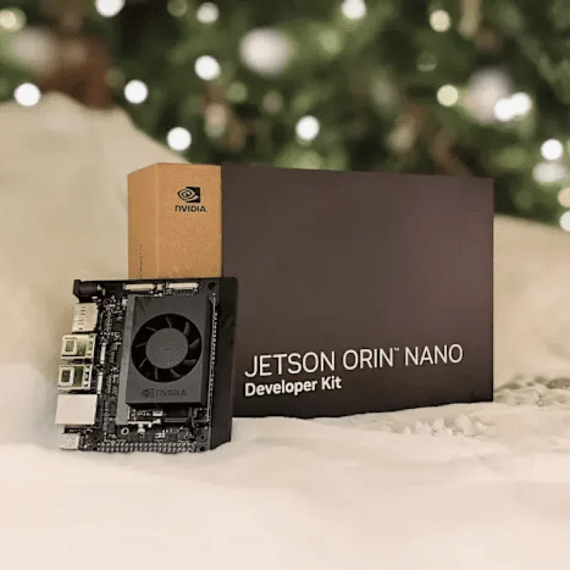 NVIDIA Jetson Orin Nano Developer Kit 题图