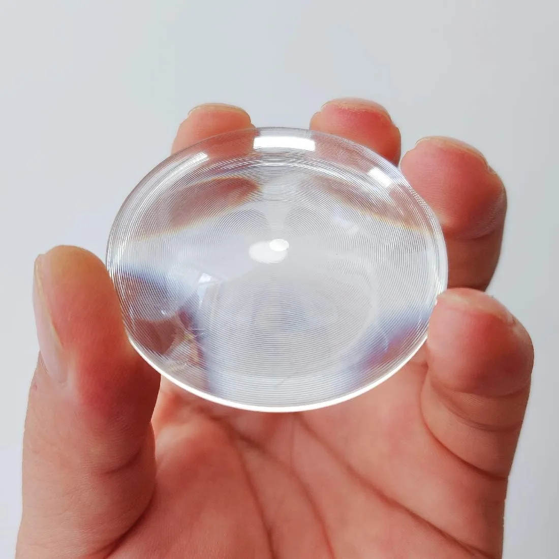 50 mm 塑料菲涅尔透镜 题图